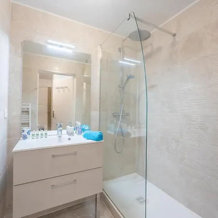 With Parking And Balcony Near The Daire